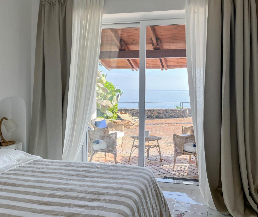Casamicciola Terme Nelinda Waterfront Accommodation מראה חיצוני תמונה