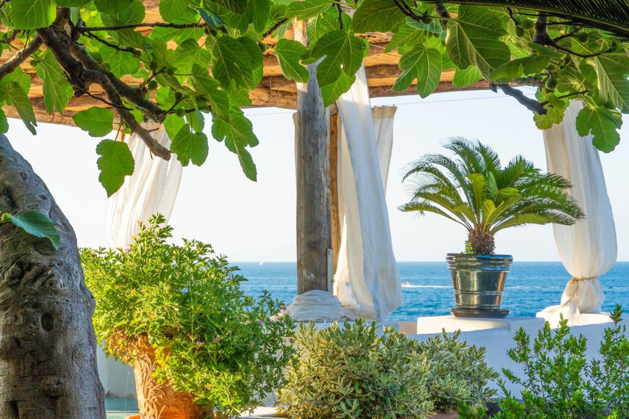 Casamicciola Terme Nelinda Waterfront Accommodation מראה חיצוני תמונה