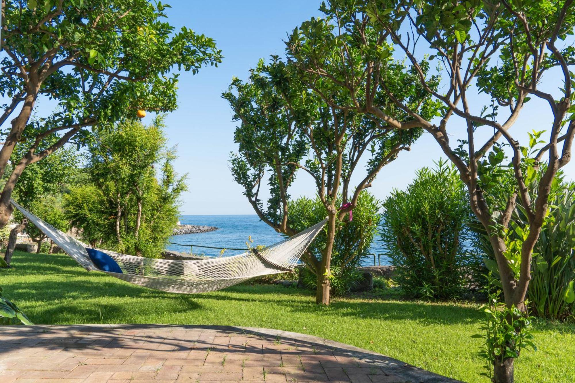 Casamicciola Terme Nelinda Waterfront Accommodation מראה חיצוני תמונה