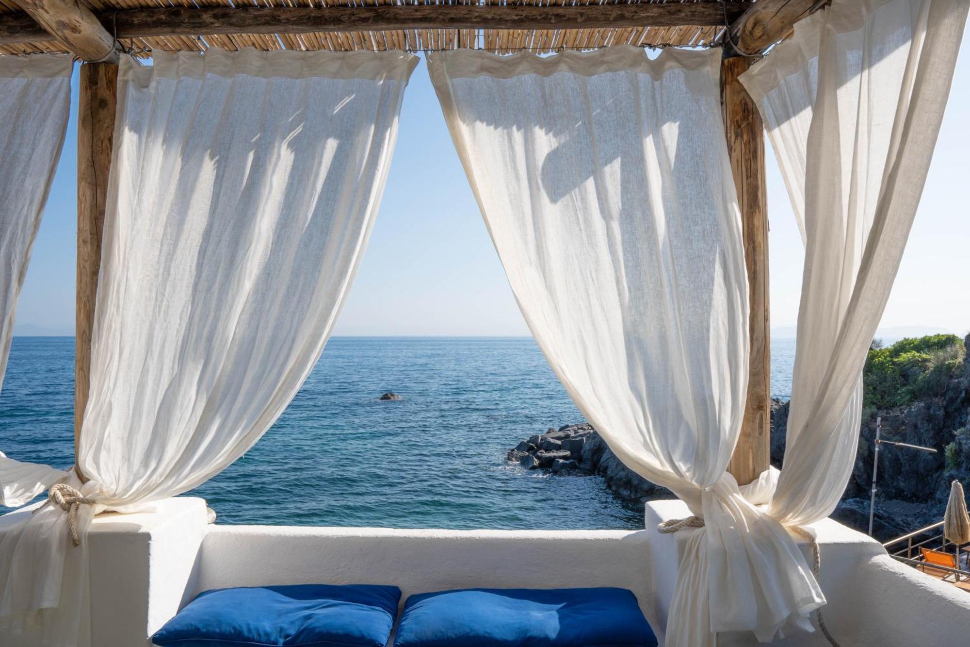 Casamicciola Terme Nelinda Waterfront Accommodation מראה חיצוני תמונה
